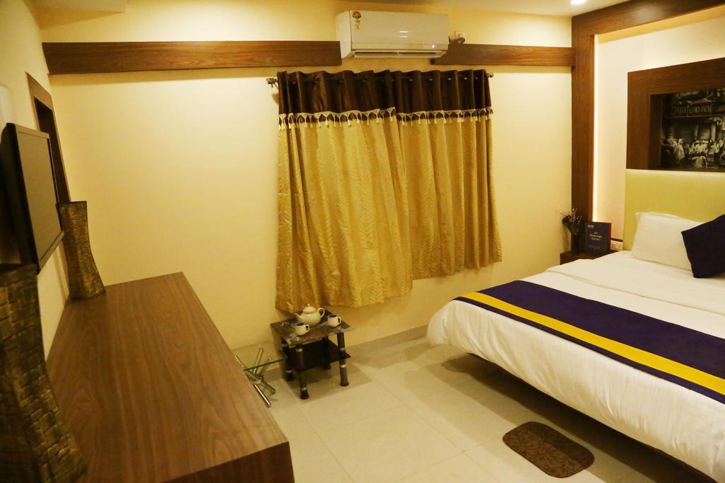 Oyo 460 Hotel Ivory Residency كولكاتا المظهر الخارجي الصورة