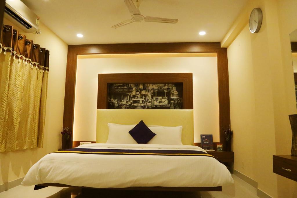 Oyo 460 Hotel Ivory Residency كولكاتا المظهر الخارجي الصورة